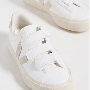 Veja Recife white Velcro sneakers, 7.5
